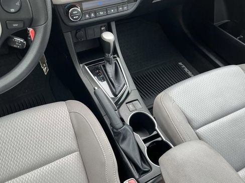 Used 2016 Toyota Corolla LE image 14