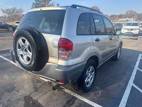 Used 2002 Toyota RAV4 4WD w/ Quick-Order Pkg image 5