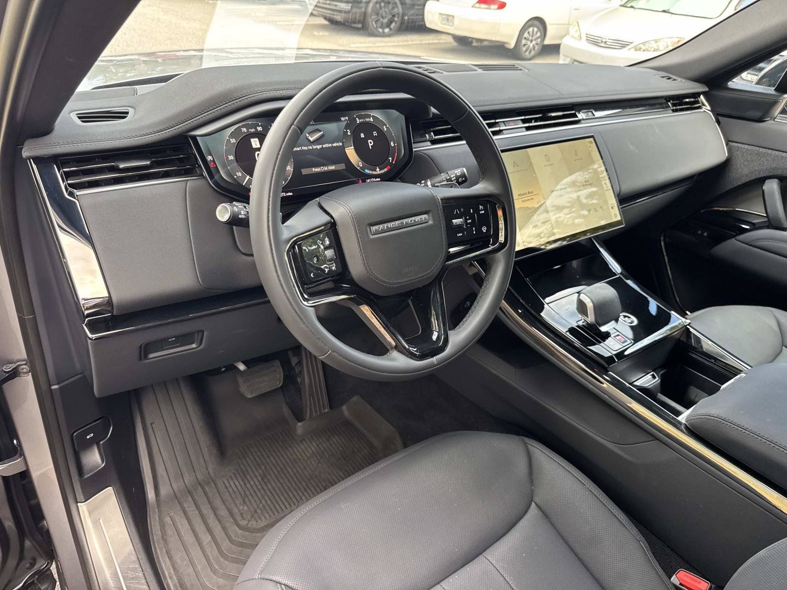 Certified 2025 Land Rover Range Rover Sport SE AWD/4WD image 23