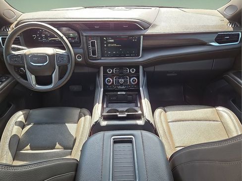 Used 2024 GMC Yukon Denali image 19