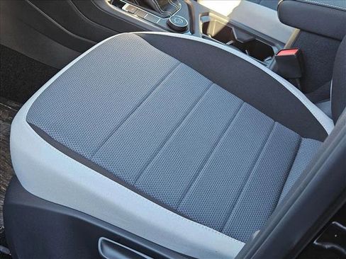 New 2025 Volkswagen Taos S image 4