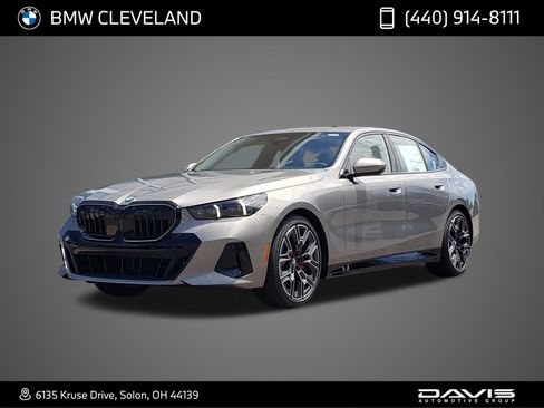 New 2027 BMW 530i xDrive w/ M Sport Package AWD/4WD image 1