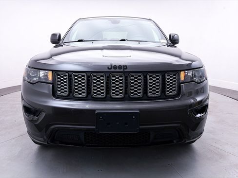 Used 2021 Jeep Grand Cherokee Laredo X image 11