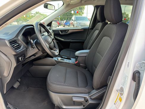 Used 2025 Ford Escape Active FWD image 20