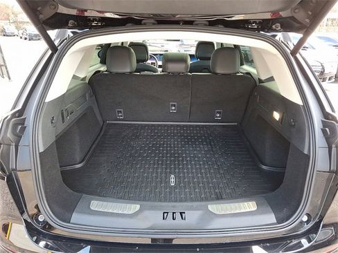 Used 2024 Lincoln Nautilus Reserve w/ Equipment Group 202A image 27