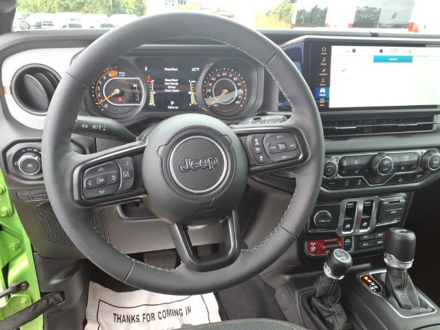 Certified 2025 Jeep Wrangler Sport AWD/4WD image 21