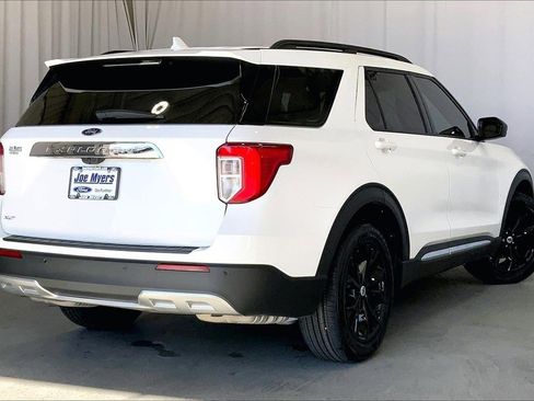 Certified 2023 Ford Explorer XLT w/ Equipment Group 202A image 13