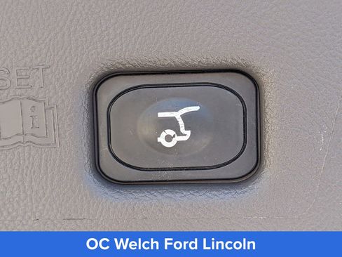 Used 2023 Lincoln Nautilus Reserve image 15