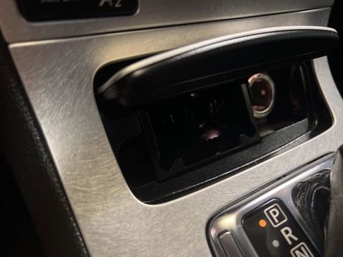 Used 2009 INFINITI G37 Journey w/ Premium Pkg image 29