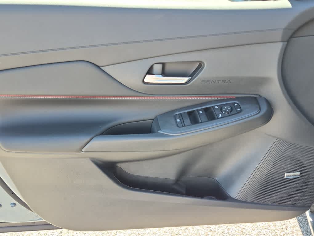 New 2027 Nissan Sentra SR w/ SR Premium Package FWD image 9