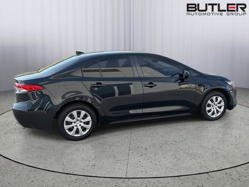 Used 2021 Toyota Corolla LE FWD image 7