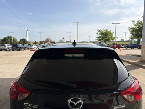Used 2016 MAZDA CX-5 Touring w/ Bose/Moonroof Package FWD image 17