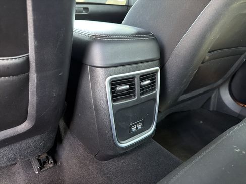 Used 2022 Dodge Charger Scat Pack w/ Dynamics Package RWD image 32