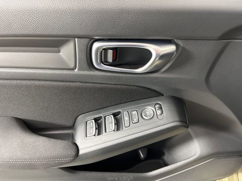 Certified 2025 Honda Civic Sport image 25