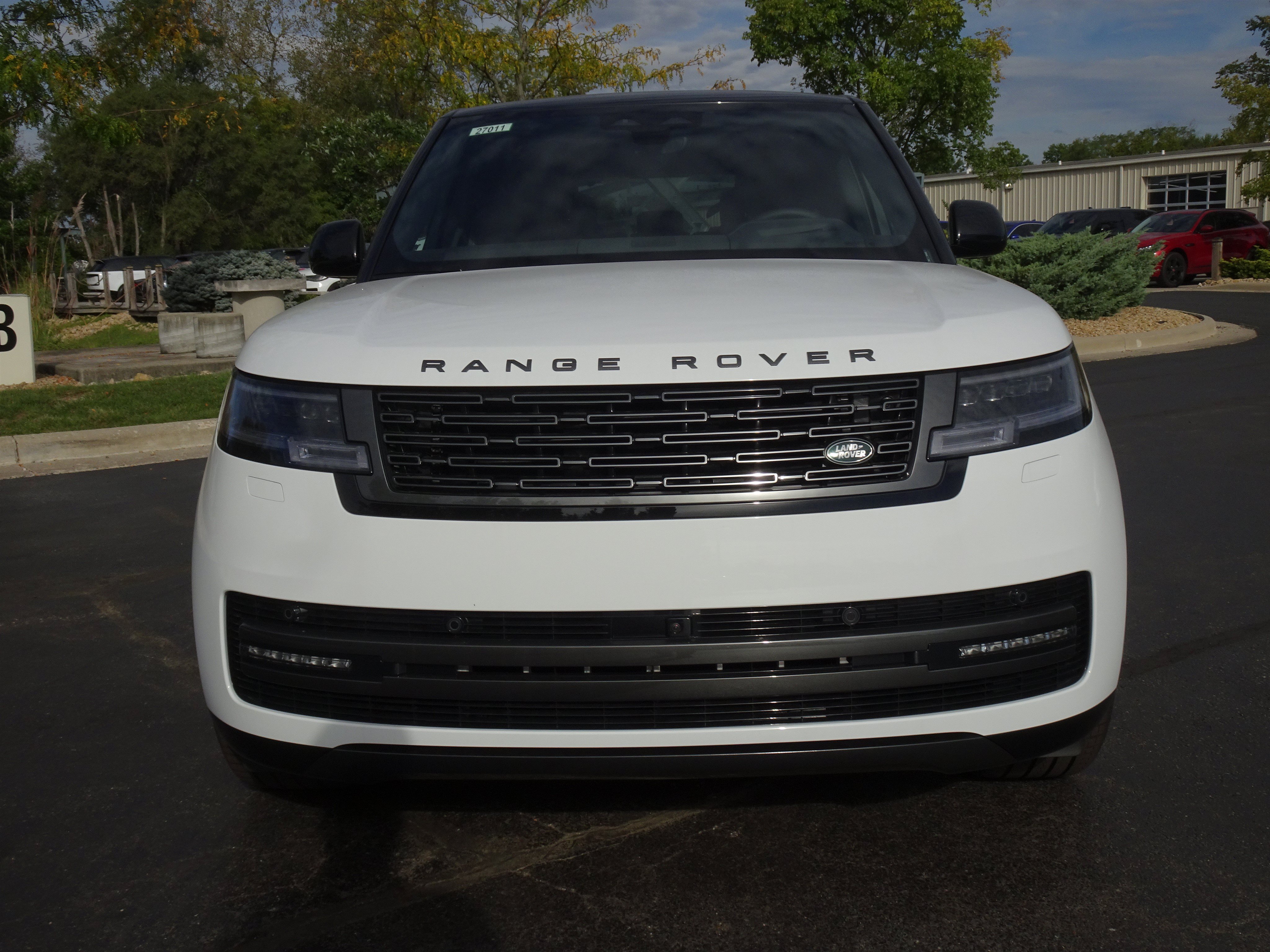 New 2027 Land Rover Range Rover SE AWD/4WD image 12