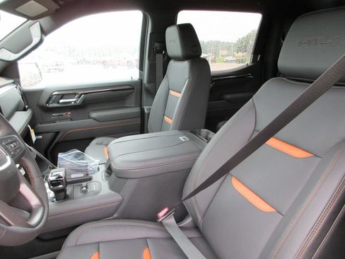 New 2026 GMC Sierra 1500 AT4 w/ AT4 Premium Package AWD/4WD image 12