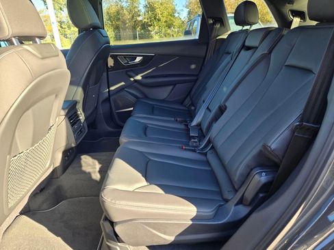 New 2025 Audi Q7 2.0T Premium Plus AWD/4WD image 10