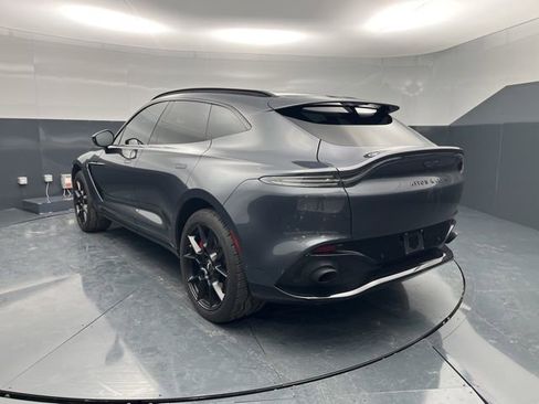 Used 2021 Aston Martin DBX image 5