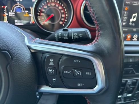 Used 2019 Jeep Wrangler Unlimited Rubicon image 19