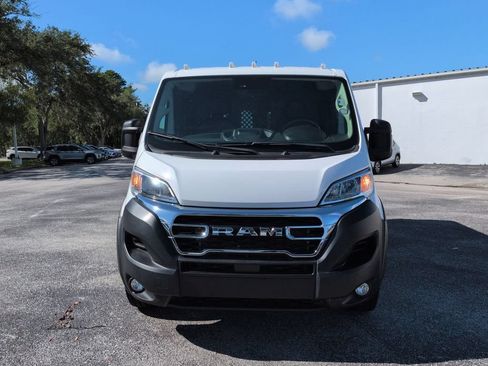 Used 2025 RAM ProMaster 2500 w/ U-Haul Equipment Group FWD image 9