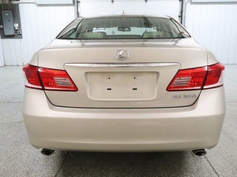 Used 2011 Lexus ES 350 FWD image 8