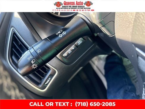 Used 2021 INFINITI Q50 Luxe AWD/4WD image 21