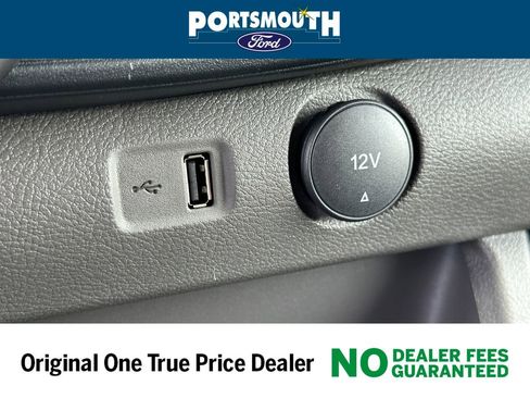 New 2025 Ford Transit 150 148 Medium Roof AWD image 15