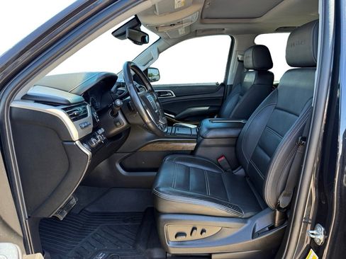 Used 2020 GMC Yukon XL Denali AWD/4WD image 9