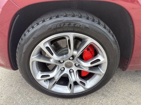 Used 2012 Jeep Grand Cherokee SRT8 w/ Luxury Group II image 13