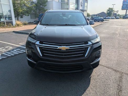 Used 2022 Chevrolet Traverse LT FWD image 10