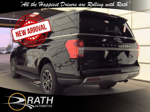 Used 2024 Ford Expedition XLT image 6