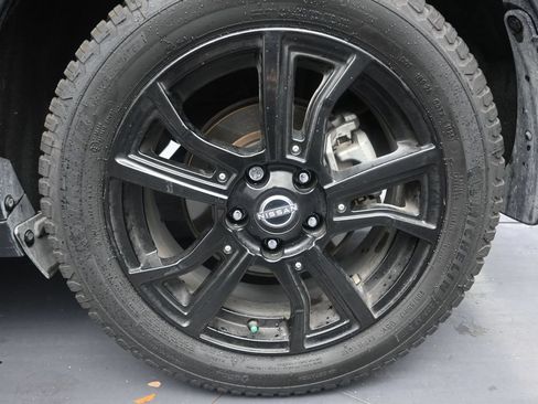 Used 2023 Nissan Kicks SR w/ SR Premium Package FWD image 10