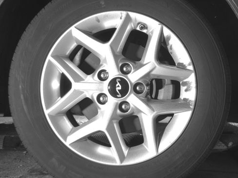 Used 2025 Kia Soul LX w/ LX Technology Package FWD image 20