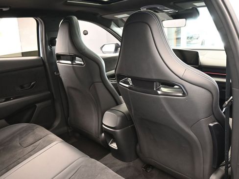 Used 2025 Hyundai Elantra N image 47