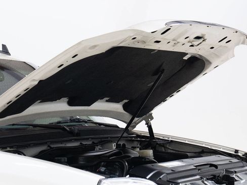 Used 2010 GMC Yukon SLT image 83