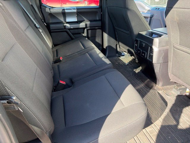 Used 2017 Ford F150 XLT w/ Equipment Group 302A Luxury AWD/4WD image 18