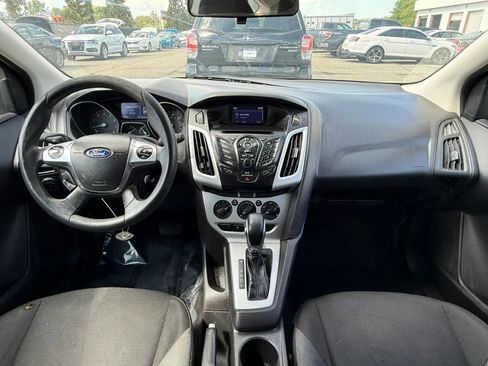 Used 2014 Ford Focus SE image 3