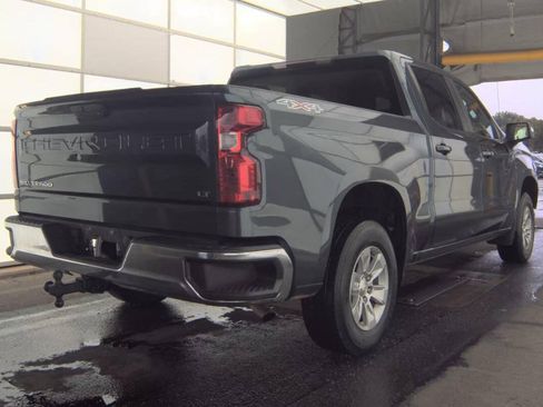 Used 2021 Chevrolet Silverado 1500 LT w/ Fleet Comfort Package AWD/4WD image 5