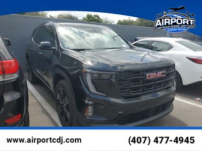 Used 2025 GMC Acadia Elevation w/ Elevation Premium Package