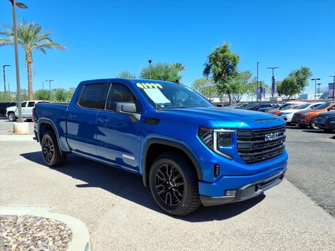 Used 2022 GMC Sierra 1500 Elevation image 3