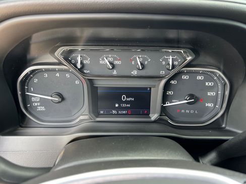 Used 2022 GMC Sierra 1500 SLE RWD image 26