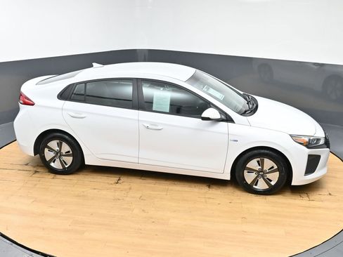 Used 2018 Hyundai Ioniq Blue image 45