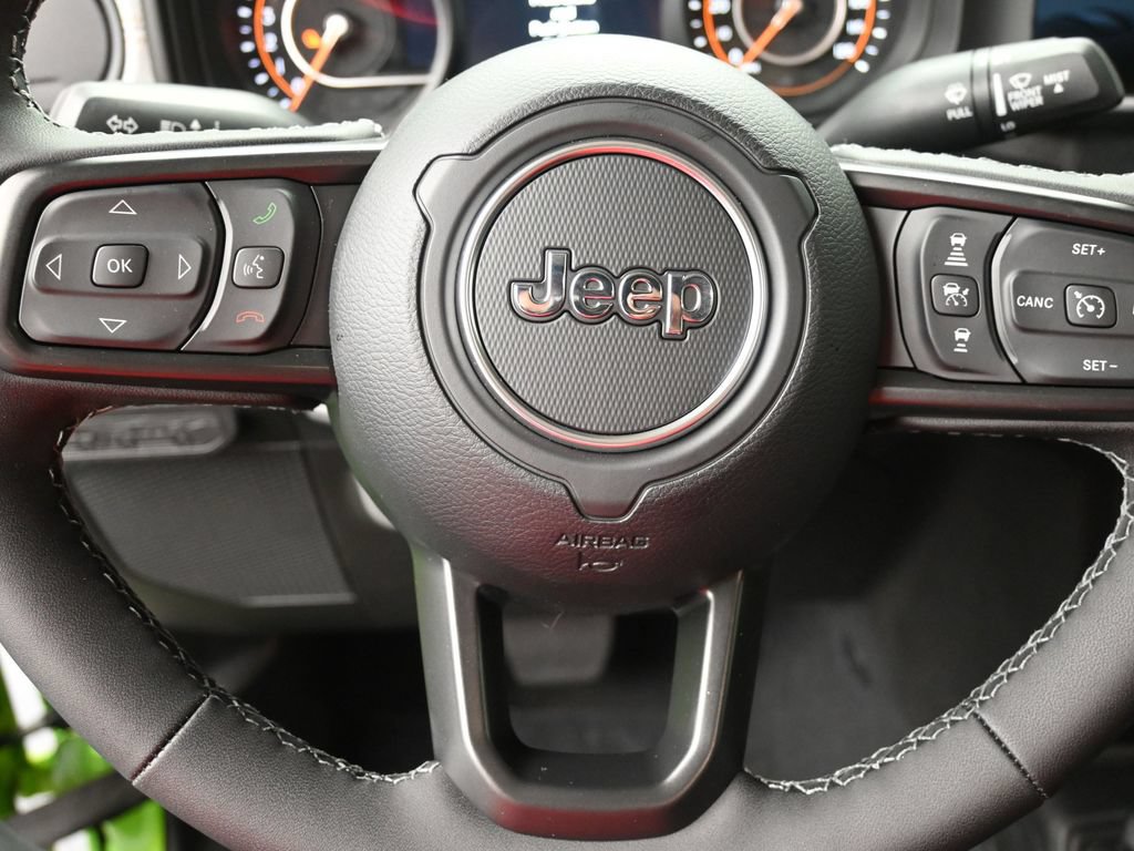 New 2026 Jeep Gladiator Sport AWD/4WD image 10
