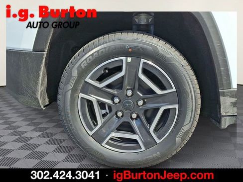 New 2026 Jeep Cherokee Limited AWD/4WD image 5
