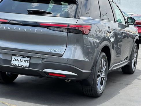 New 2027 INFINITI QX60 Luxe w/ Cargo Package AWD/4WD image 7