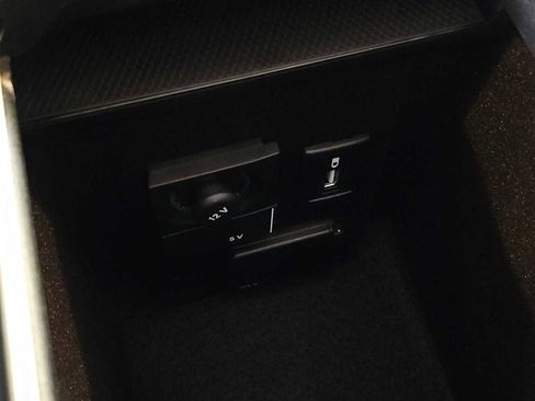 Used 2022 Mercedes-Benz AMG GT 53 image 33