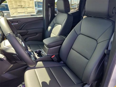 New 2026 GMC Canyon Elevation w/ Convenience Package image 12