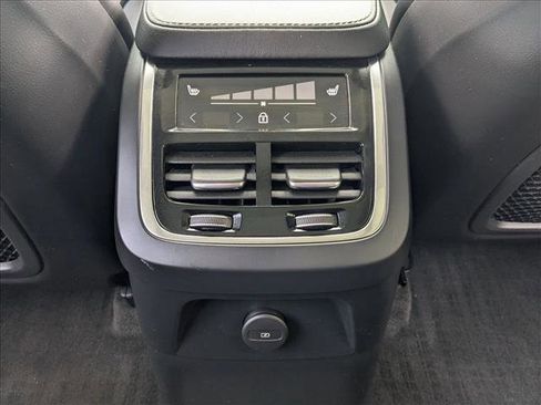 Used 2023 Volvo XC90 T8 Ultimate w/ Protection Package Premier image 19