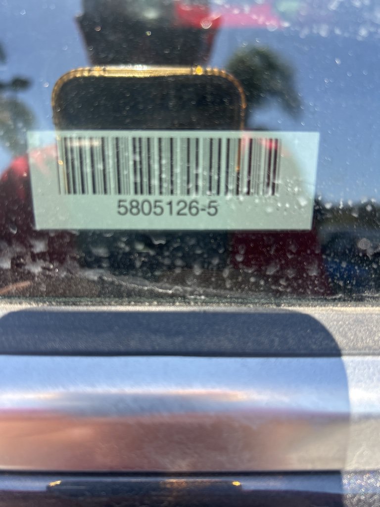 Used 2025 Kia Telluride S FWD image 2