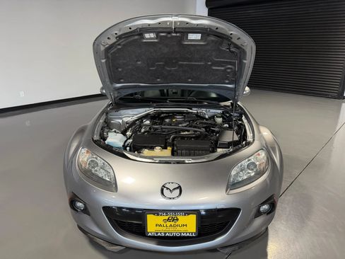 Used 2014 MAZDA MX-5 Miata Grand Touring w/ Premium Package RWD image 15